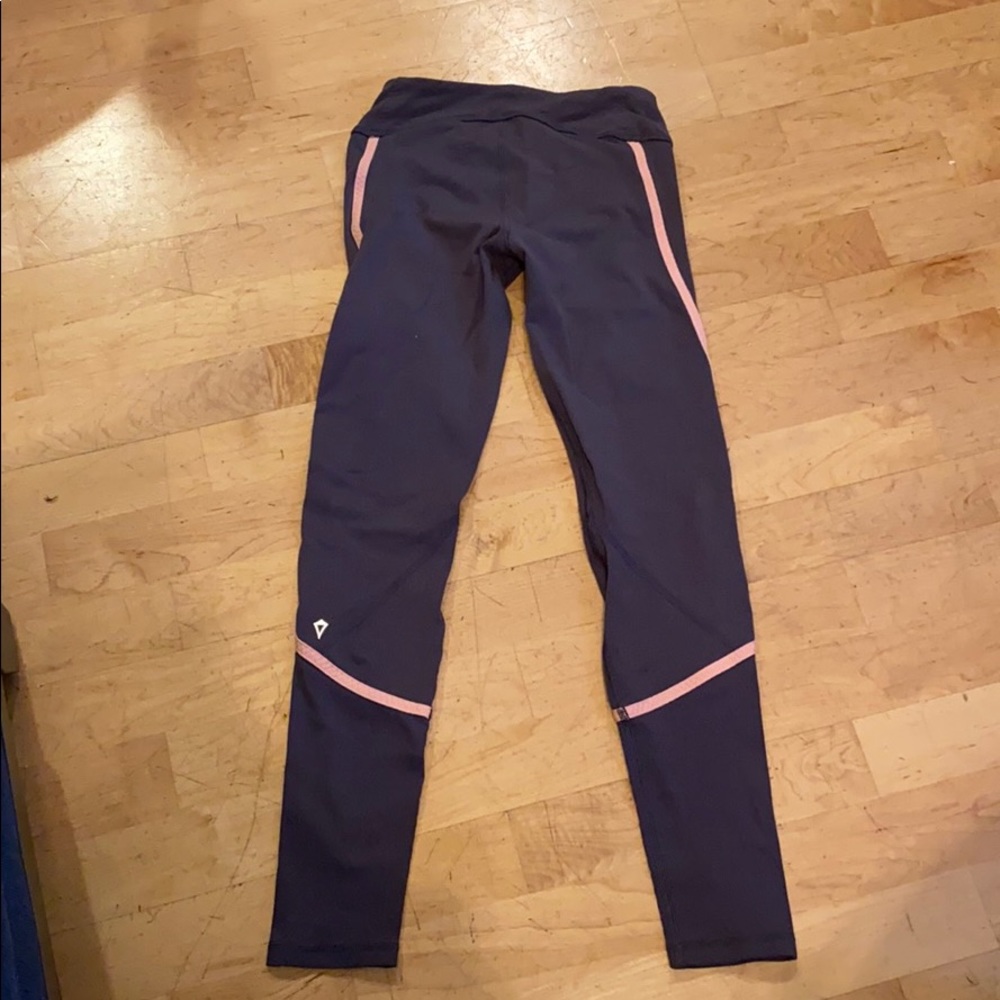 Ivivva leggings